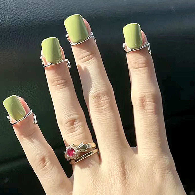 Golden Elegance Midi Ring Set